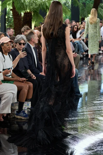 Look 170